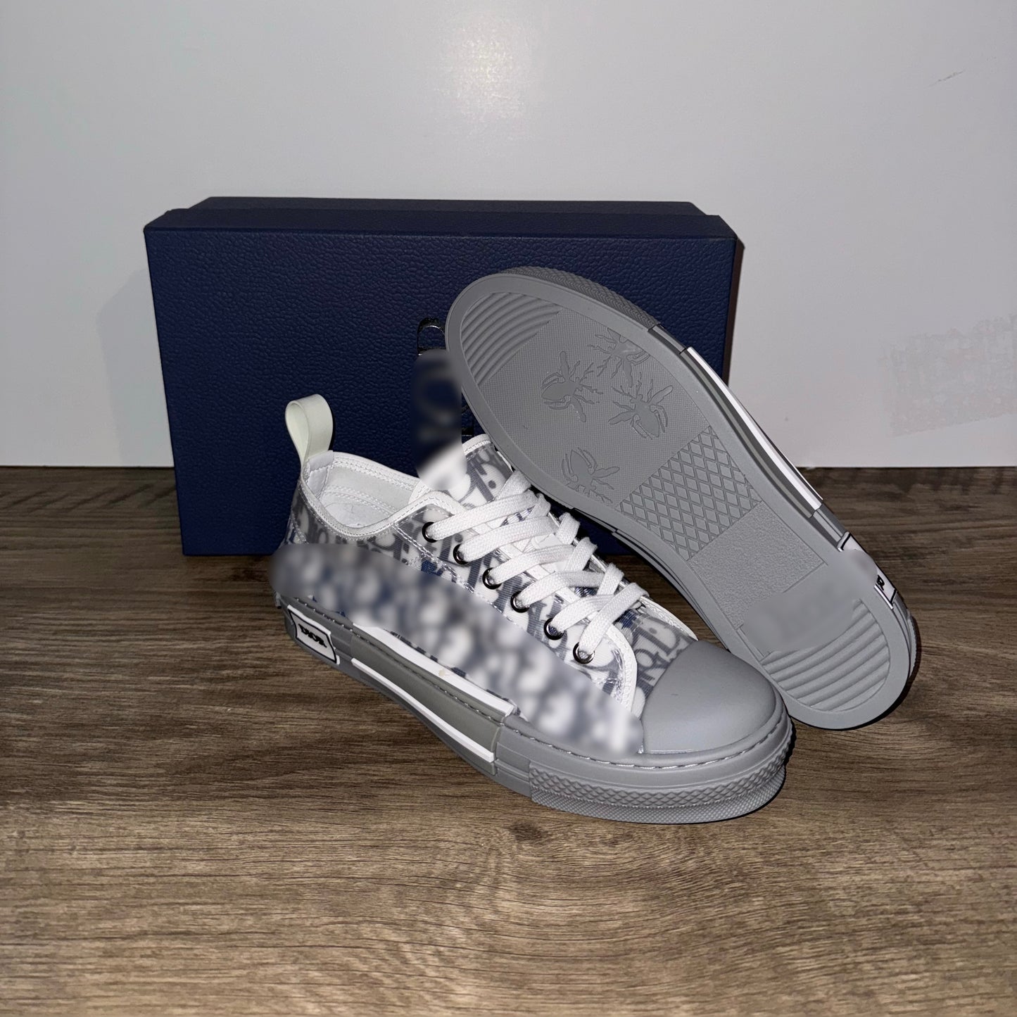 ADORE GREY - LOW TOPS