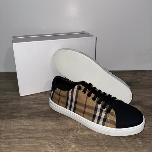 BERRY BROWN - LOW TOPS